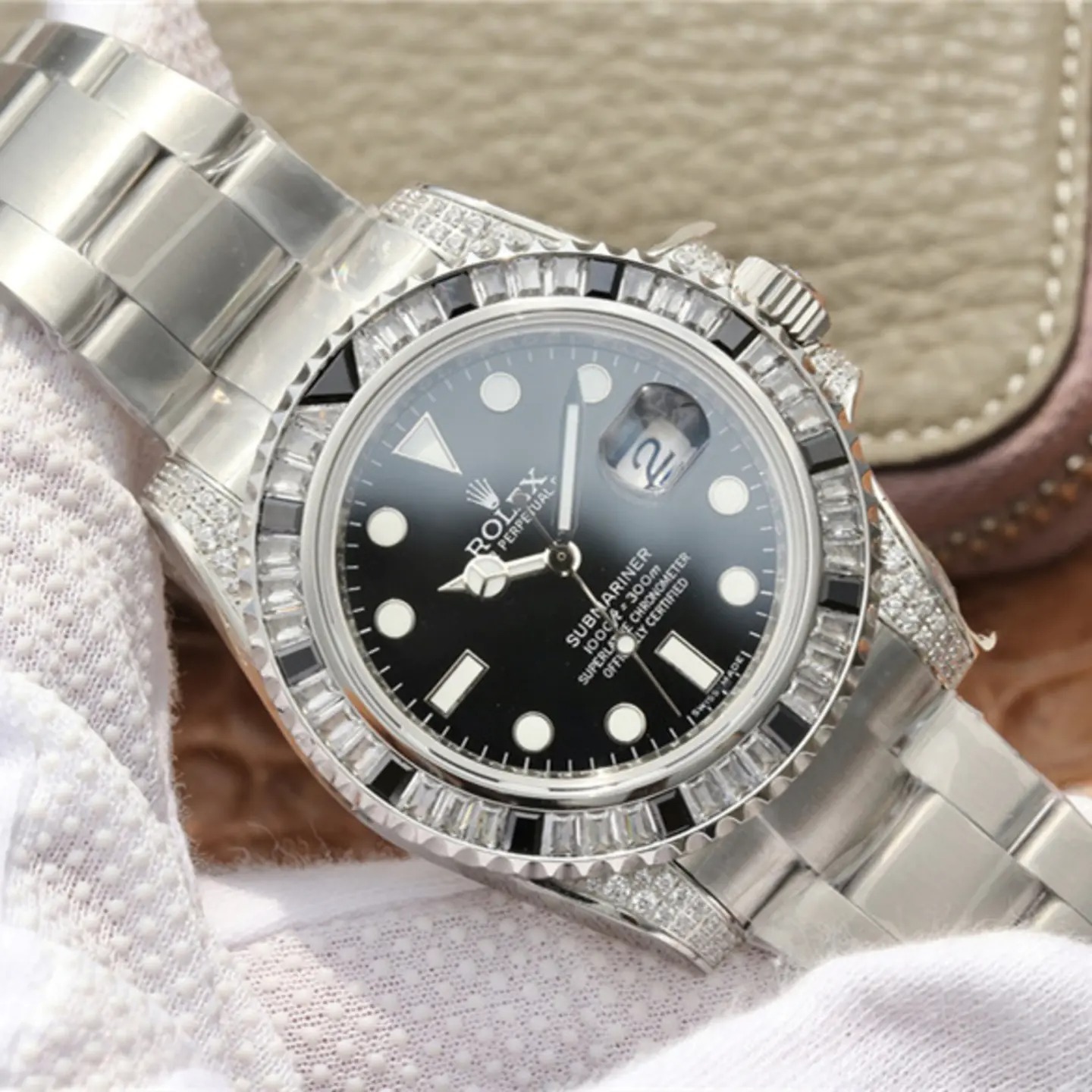Rolex Submariner Date Silver Black Diamond, 40mm, Ref#116610LN - Image 14