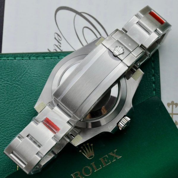 Rolex Submariner Stainless Steel "The Hulk" Green Dial Cerachrom Bezel, Ref#116610LV, 41mm - Image 12