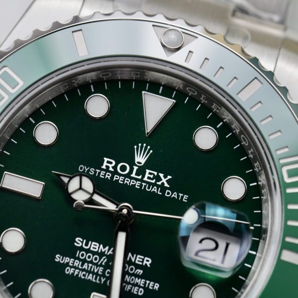 Rolex Submariner Stainless Steel "The Hulk" Green Dial Cerachrom Bezel, Ref#116610LV, 41mm - Image 6