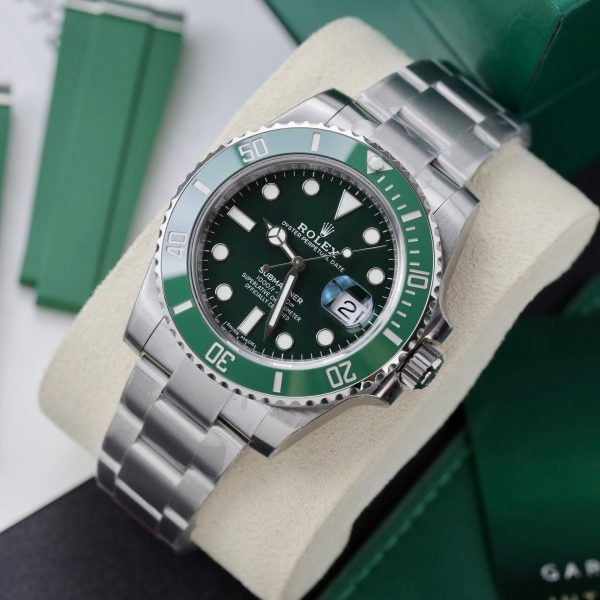 Rolex Submariner Stainless Steel "The Hulk" Green Dial Cerachrom Bezel, Ref#116610LV, 41mm - Image 3